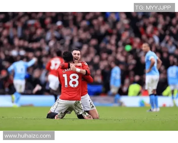 曼晚更新曼联伤病：利马、梅努与谢什科近期复出，马奎尔不知道